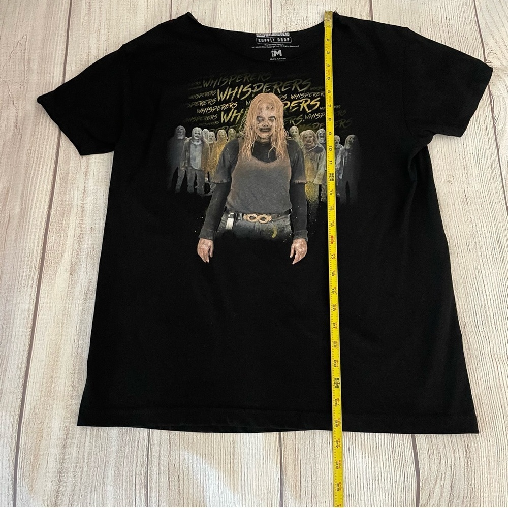 AMC Walking Dead Whisperers Unisex Black Graphic Tee Shirt Size Medium - Picture 2 of 5